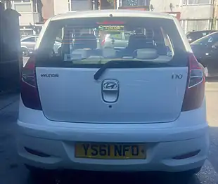 Used 2011 Hyundai i10 Classic White - Interior and Exterior details 11