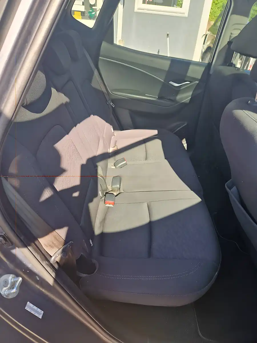 Used 2011 Hyundai Ix20 Style Grey - Interior and Exterior details 16
