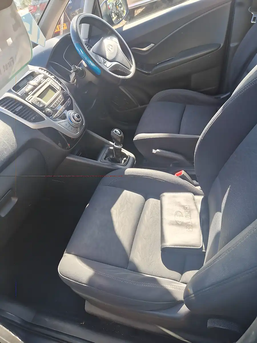Used 2011 Hyundai Ix20 Style Grey - Interior and Exterior details 18