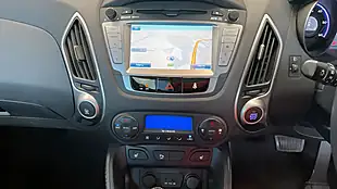 Used 2011 Hyundai Ix35 Premium White - Interior and Exterior details 11