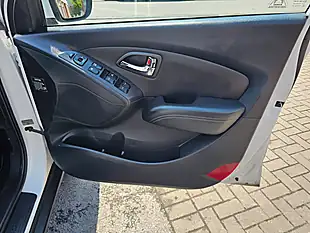 Used 2011 Hyundai Ix35 Premium White - Interior and Exterior details 18