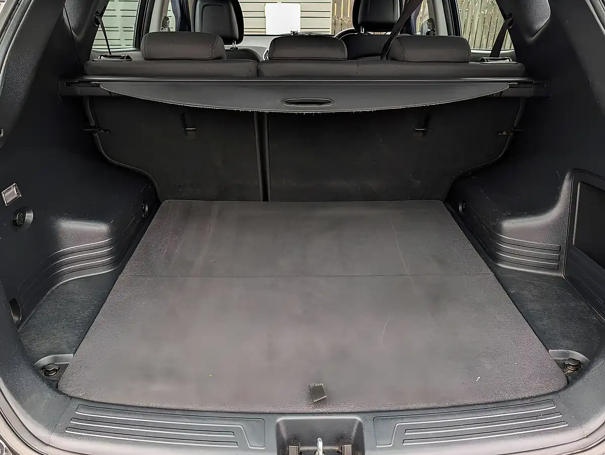 Used 2011 Hyundai IX35 Style Black - Interior and Exterior details 17