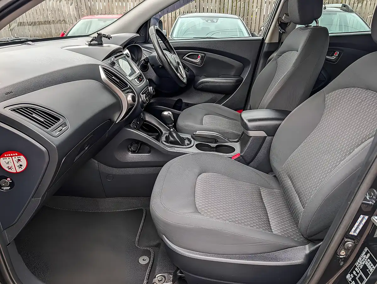 Used 2011 Hyundai IX35 Style Black - Interior and Exterior details 18