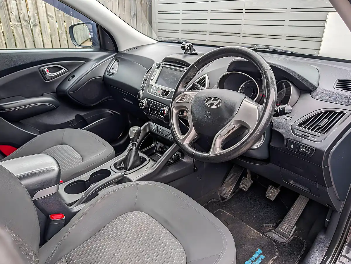 Used 2011 Hyundai IX35 Style Black - Interior and Exterior details 20