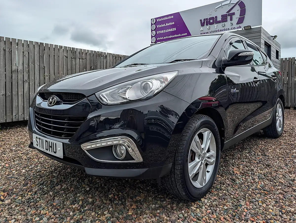 Used 2011 Hyundai IX35 Style Black - Interior and Exterior details 7