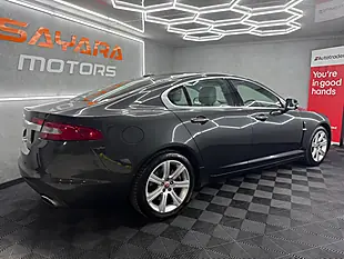 Used 2011 Jaguar Xf Luxury Grey - Interior and Exterior details 10