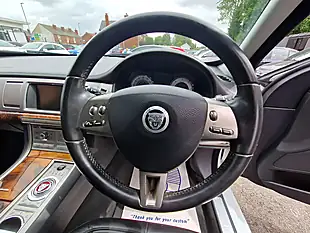 Used 2011 Jaguar Xf Luxury White - Interior and Exterior details 18