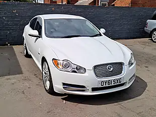 Used 2011 Jaguar Xf Luxury White - Interior and Exterior details 3