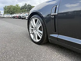 Used 2011 Jaguar Xf Premium Luxury Grey - Interior and Exterior details 5