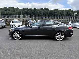 Used 2011 Jaguar Xf Premium Luxury Grey - Interior and Exterior details 8