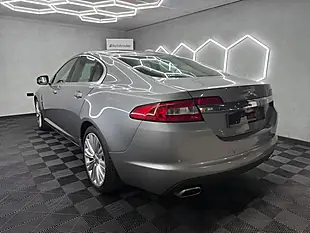 Used 2011 Jaguar Xf Premium Luxury Grey - Interior and Exterior details 11