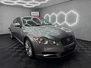 Used 2011 Jaguar Xf Premium Luxury Grey - Interior and Exterior details 6