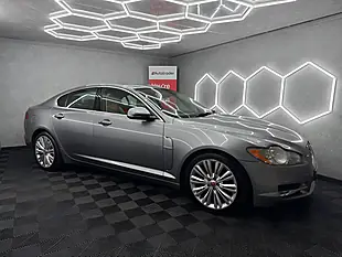 Used 2011 Jaguar Xf Premium Luxury Grey - Interior and Exterior details 9