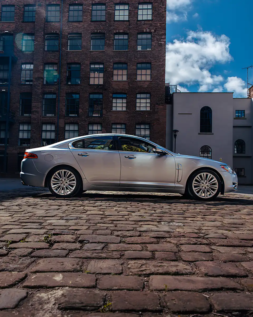 Used 2011 Jaguar Xf Premium Luxury Silver - Interior and Exterior details 13