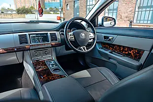 Used 2011 Jaguar Xf Premium Luxury Silver - Interior and Exterior details 18