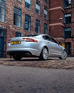 Used 2011 Jaguar Xf Premium Luxury Silver - Interior and Exterior details 7