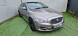 Used 2011 Jaguar Xj Luxury Grey - Interior and Exterior details 3