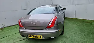 Used 2011 Jaguar Xj Luxury Grey - Interior and Exterior details 8