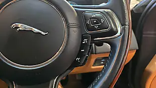 Used 2011 Jaguar Xj Lwb Black - Interior and Exterior details 10