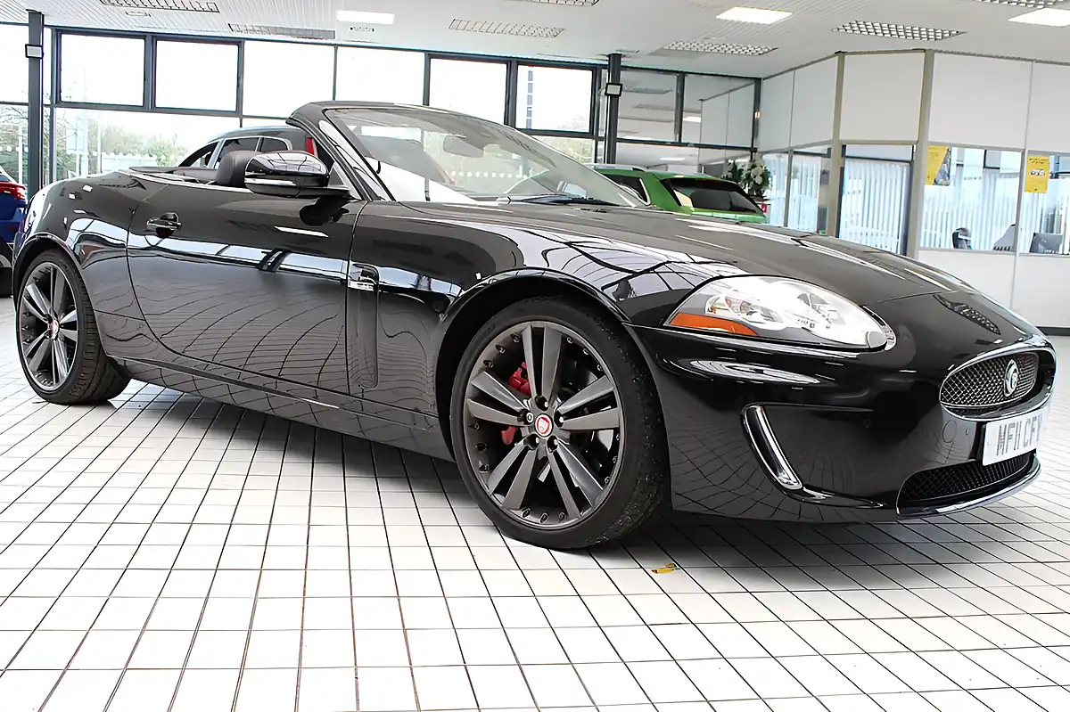 Used 2011 Jaguar Xk Black - Interior and Exterior details 10