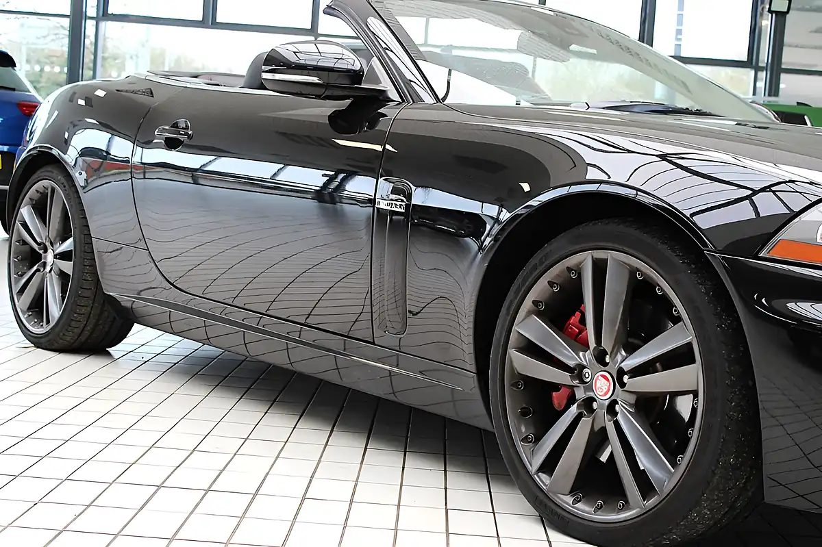 Used 2011 Jaguar Xk Black - Interior and Exterior details 11