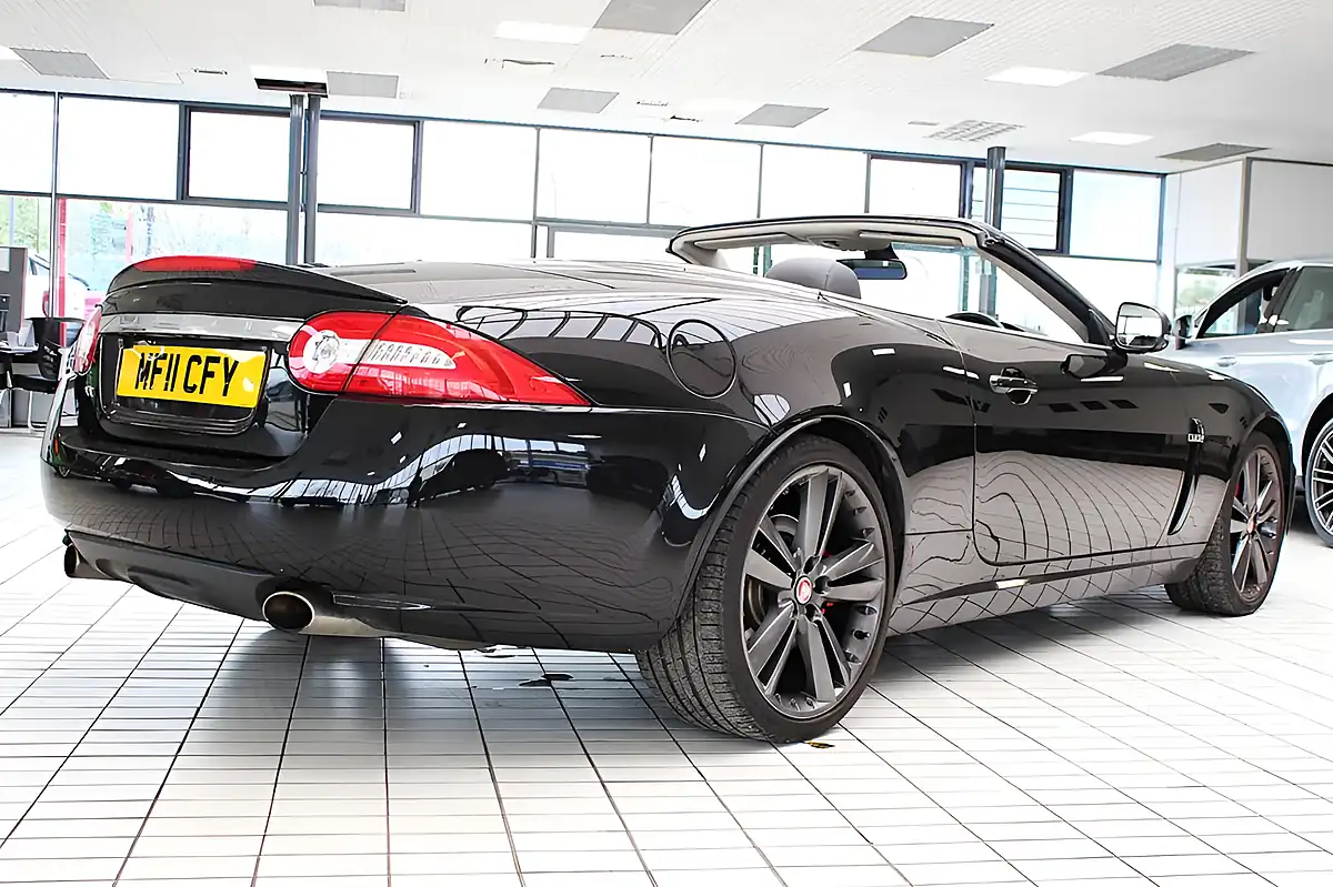 Used 2011 Jaguar Xk Black - Interior and Exterior details 13