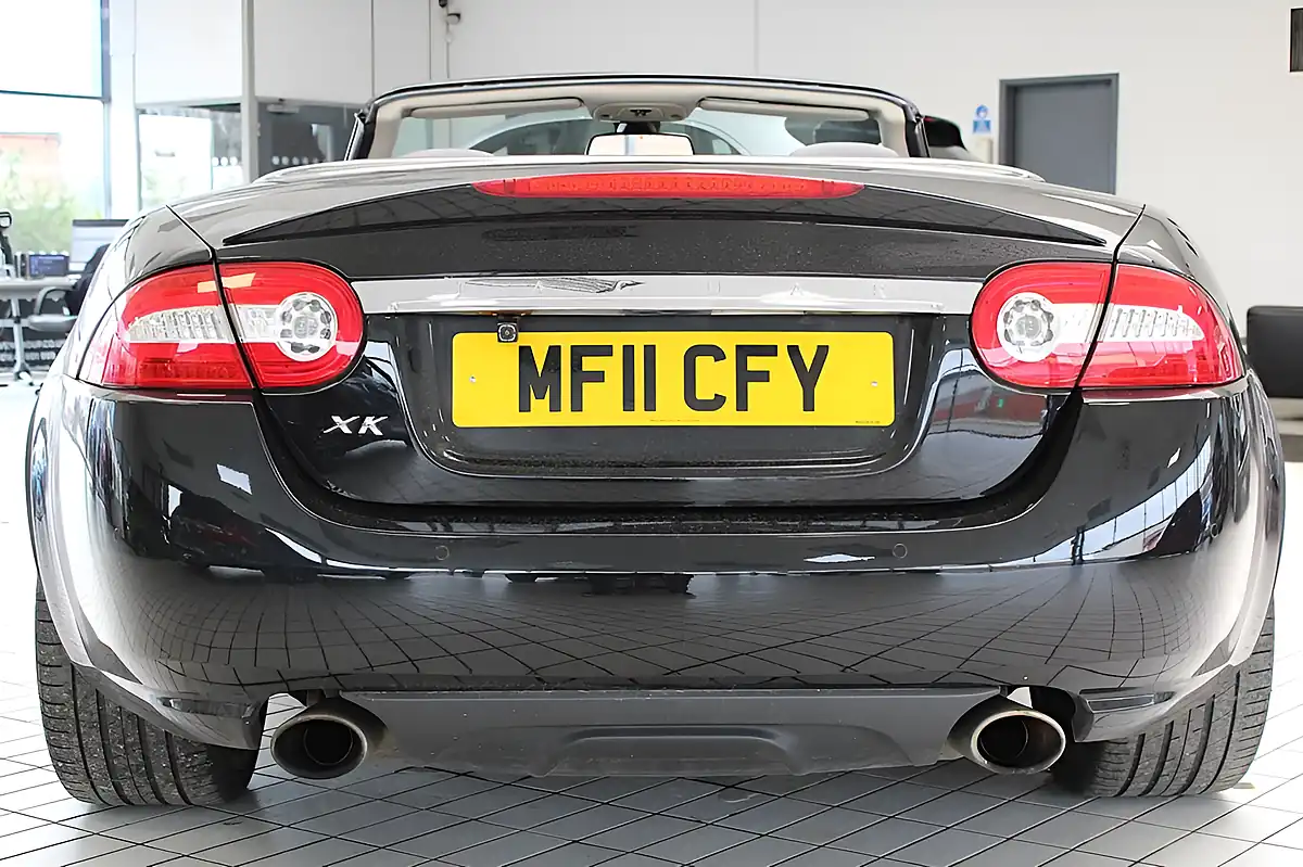 Used 2011 Jaguar Xk Black - Interior and Exterior details 17