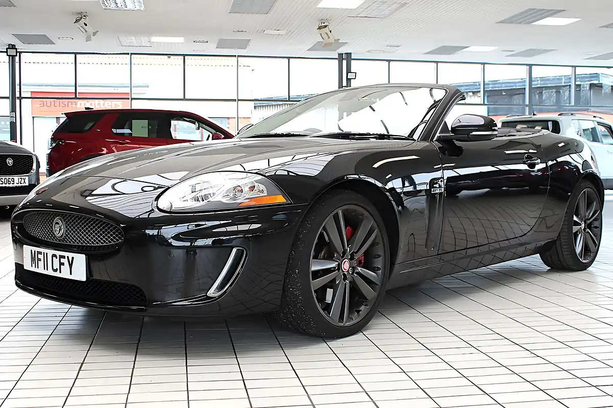 Used 2011 Jaguar Xk Black - Interior and Exterior details 4