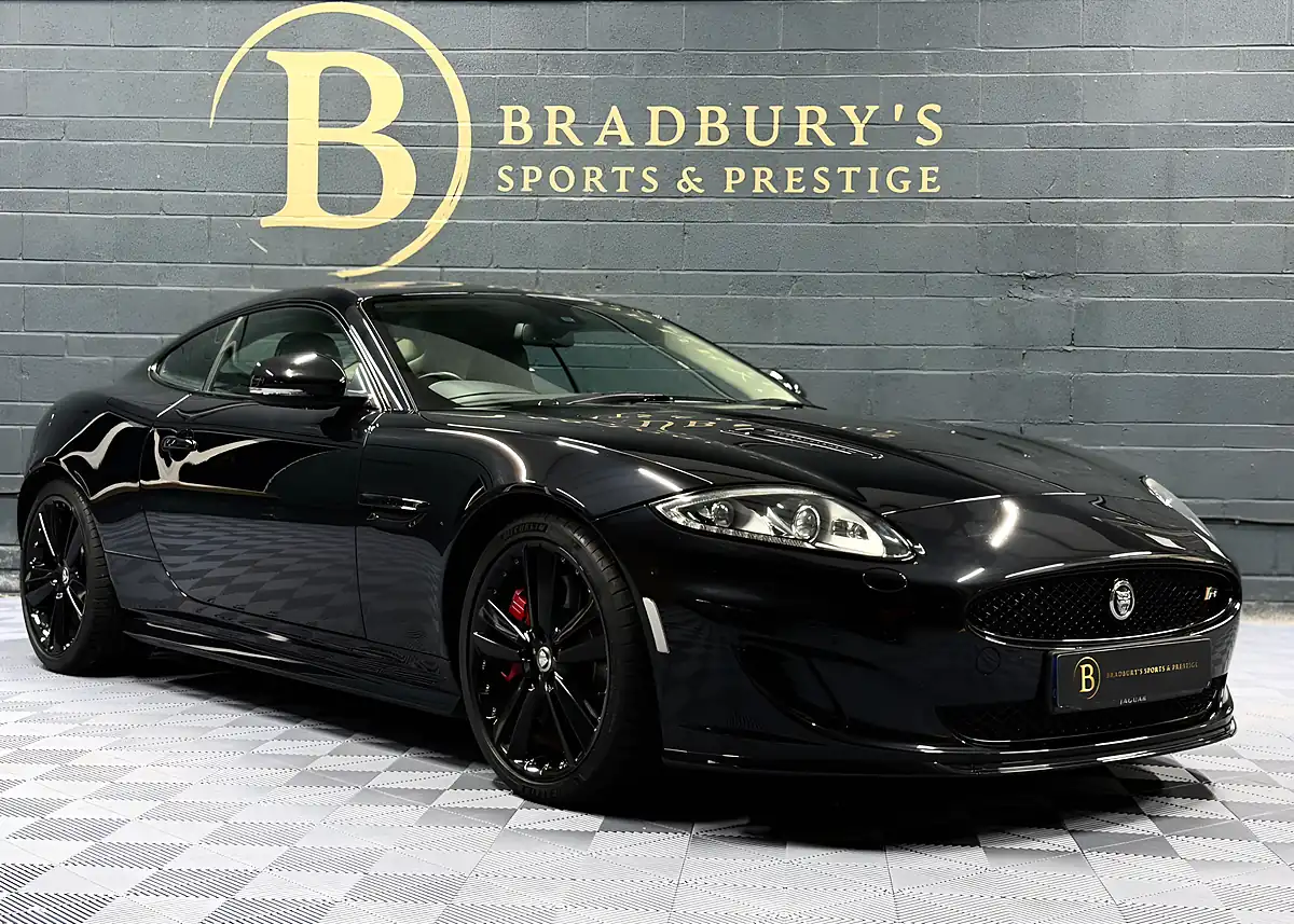 Used 2011 Jaguar Xkr Coupe Black - Interior and Exterior details 2