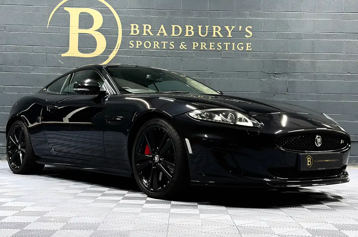 Used 2011 Jaguar Xkr Coupe Black - Interior and Exterior details 9