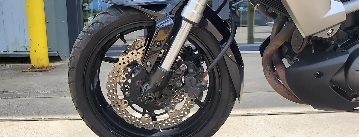 Used 2011 Kawasaki Versys - Interior and Exterior details 7
