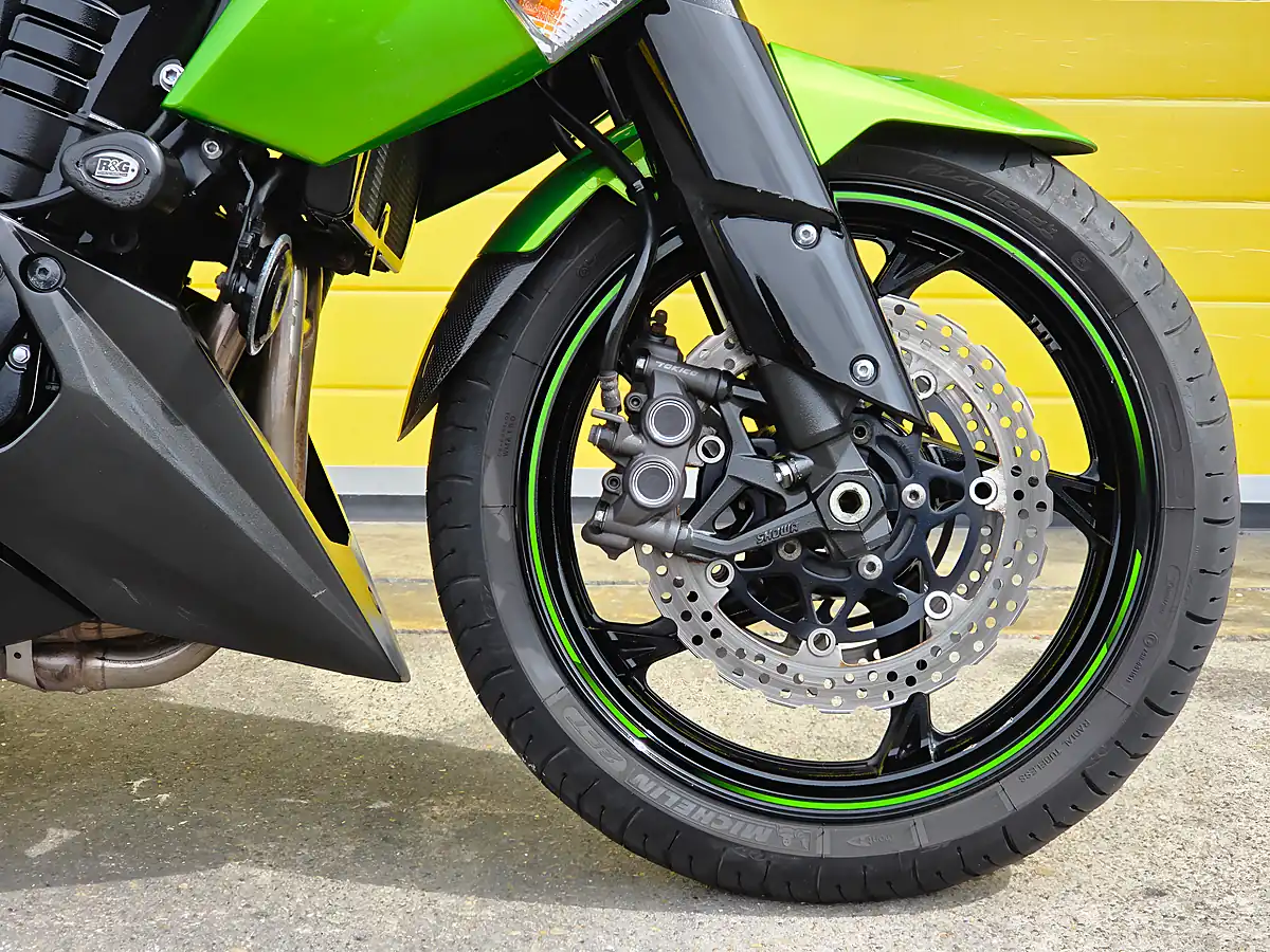 Used 2011 Kawasaki Z1000 Sc Project Green - Interior and Exterior details 10