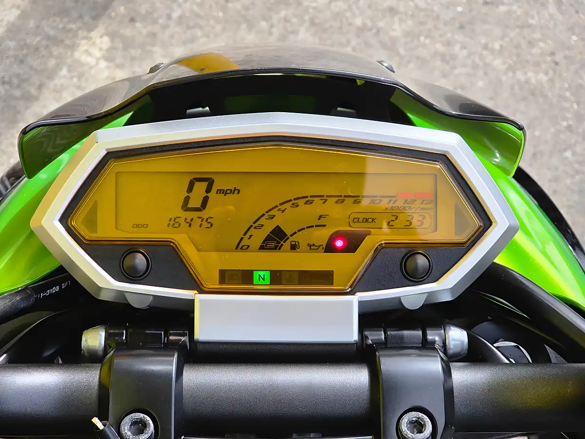 Used 2011 Kawasaki Z1000 Sc Project Green - Interior and Exterior details 16