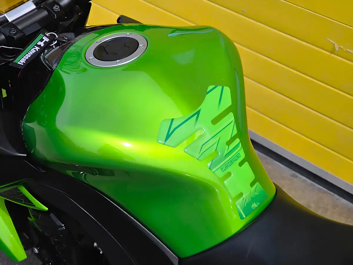 Used 2011 Kawasaki Z1000 Sc Project Green - Interior and Exterior details 19