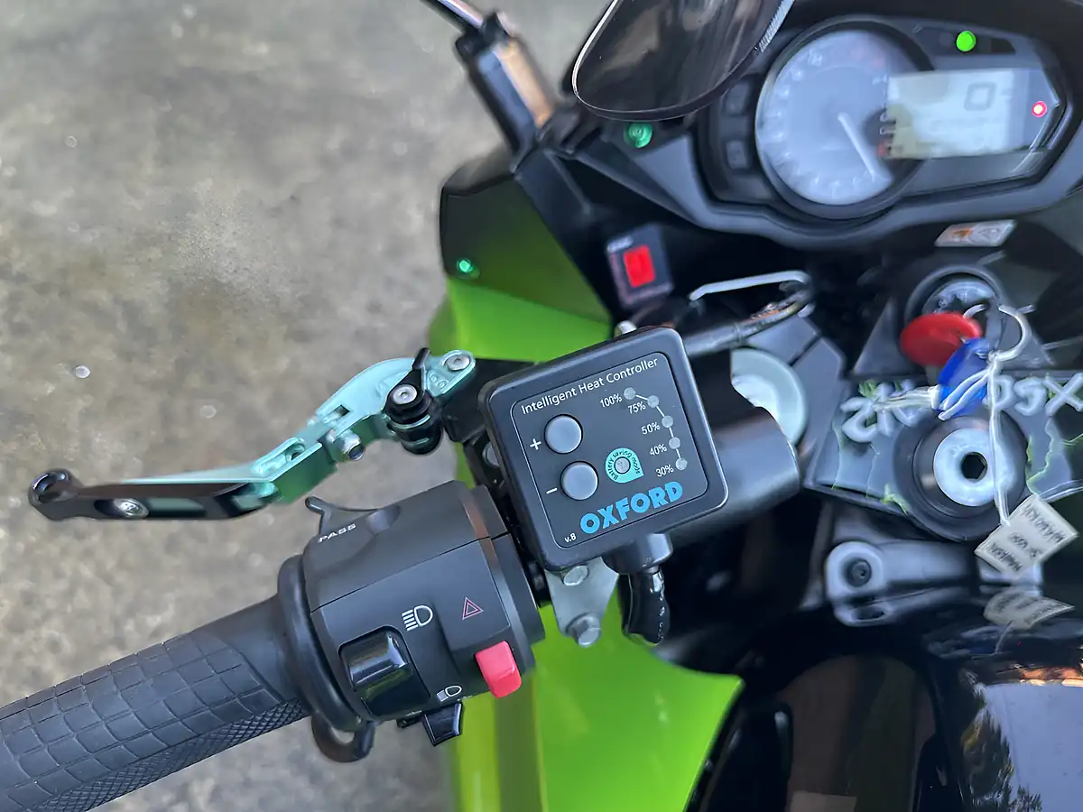 Used 2011 Kawasaki Z1000SX Tourer - Interior and Exterior details 17