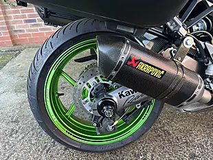 Used 2011 Kawasaki Z1000SX Tourer - Interior and Exterior details 4