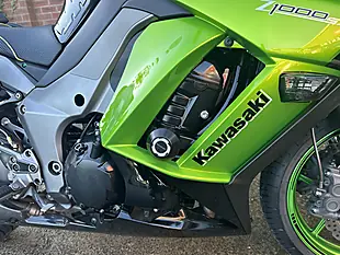 Used 2011 Kawasaki Z1000SX Tourer - Interior and Exterior details 7