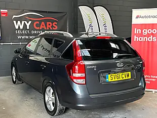 Used 2011 Kia Ceed 2 Sports Wagon Grey - Interior and Exterior details 4