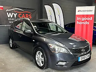 Used 2011 Kia Ceed 2 Sports Wagon Grey - Interior and Exterior details 5