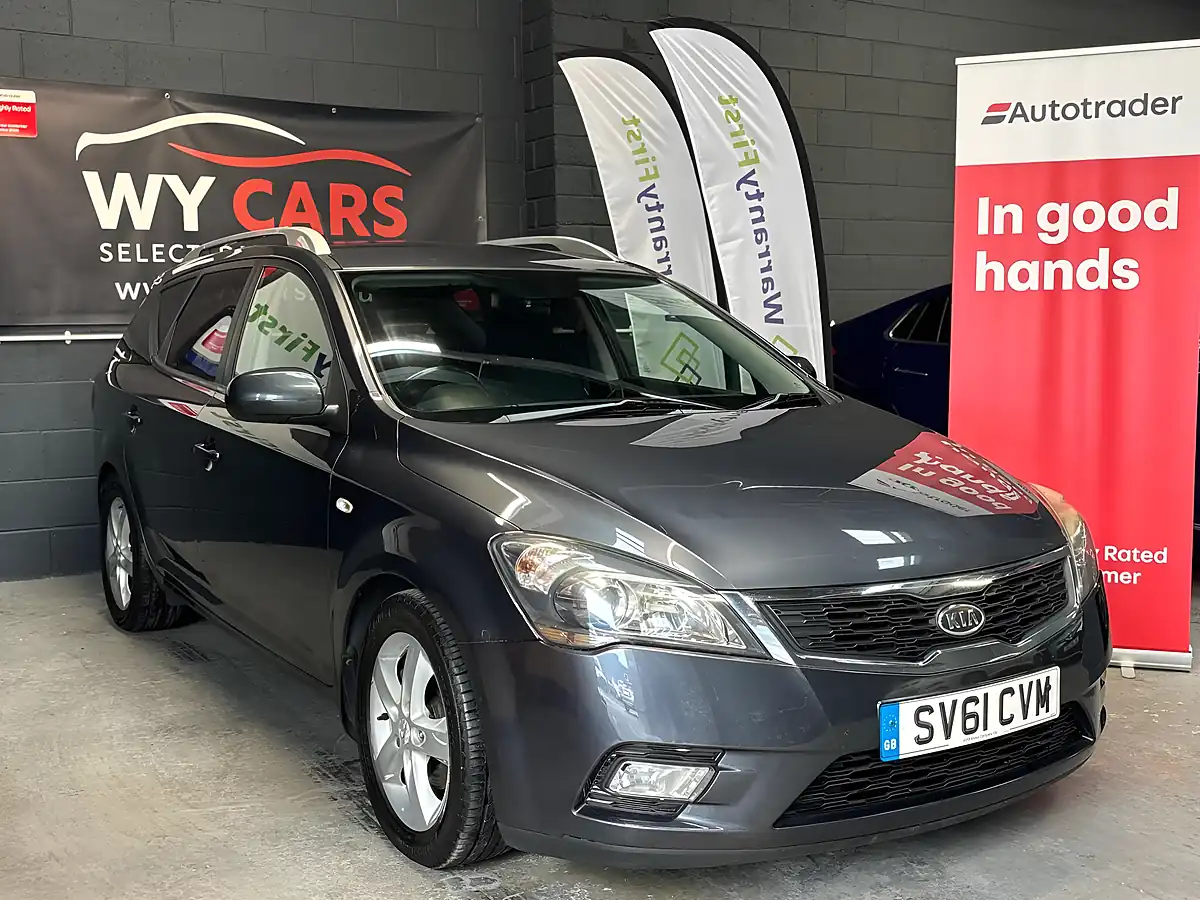 Used 2011 Kia Ceed 2 Sports Wagon Grey - Interior and Exterior details 6