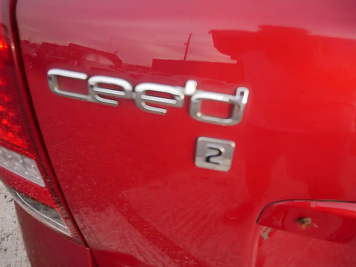 Used 2011 Kia Ceed Ecodynamics 2 Sports Wagon Infra Red - Interior and Exterior details 20