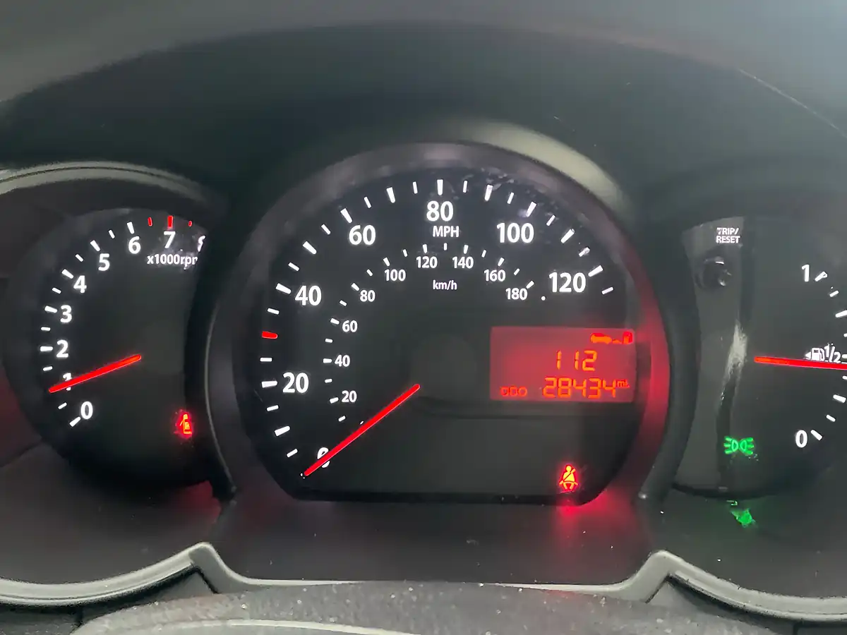Used 2011 Kia Picanto 1 Black - Interior and Exterior details 10