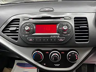 Used 2011 Kia Picanto 1 Black - Interior and Exterior details 9