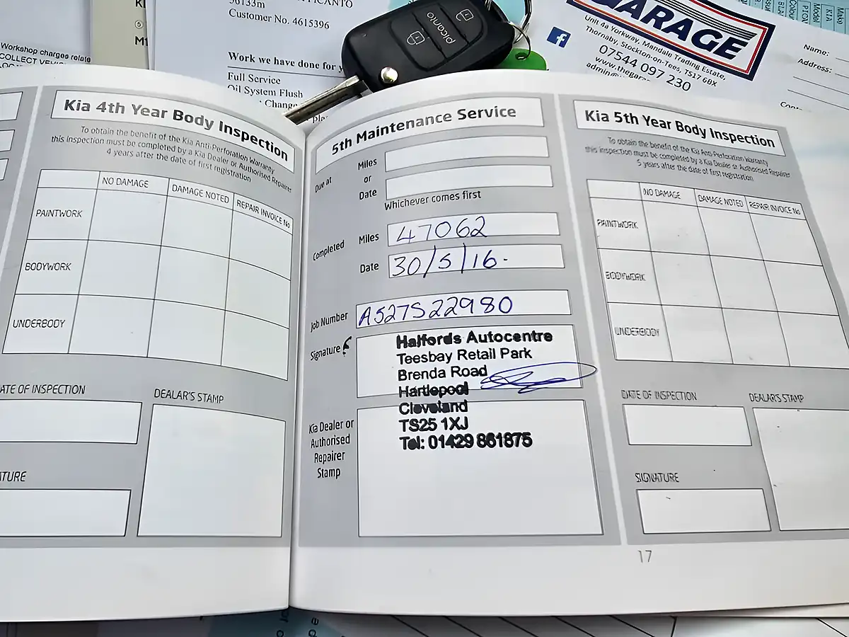 Used 2011 Kia Picanto Domino Black - Interior and Exterior details 18
