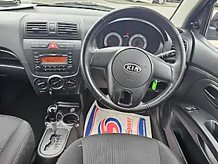 Used 2011 Kia Picanto Domino Black - Interior and Exterior details 9
