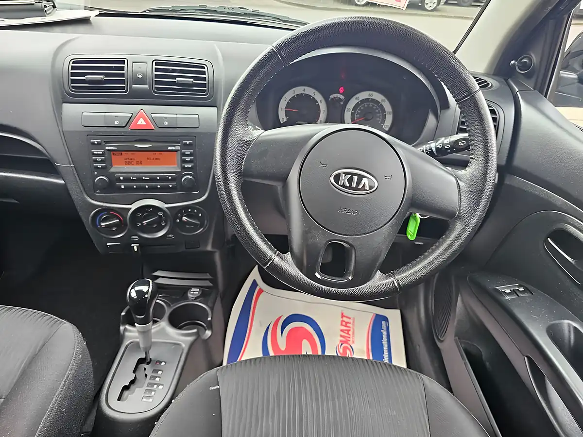 Used 2011 Kia Picanto Domino Black - Interior and Exterior details 9