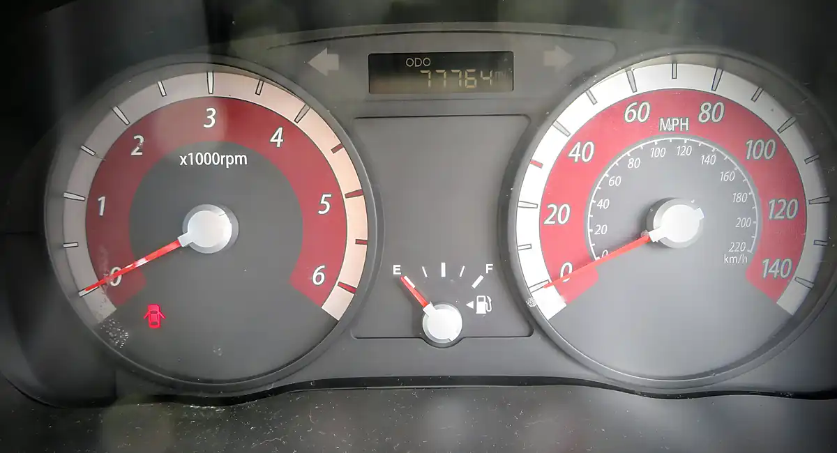 Used 2011 Kia Rio 2 Metallic Silver - Interior and Exterior details 14