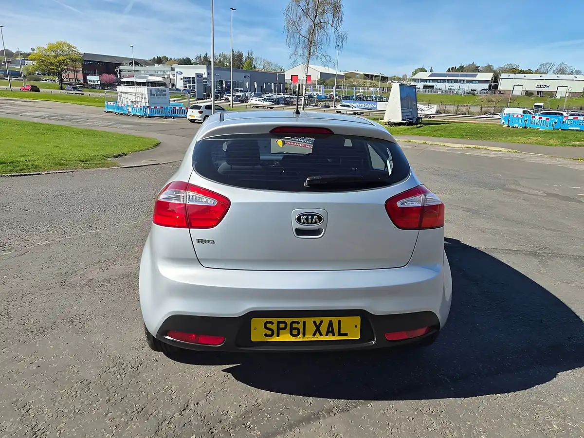 Used 2011 Kia Rio Silver - Interior and Exterior details 10