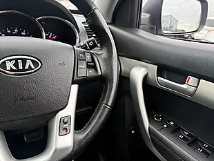 Used 2011 Kia Sorento Kx-3 Silver - Interior and Exterior details 13