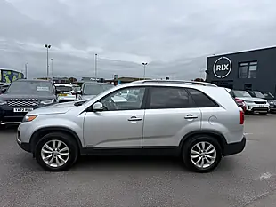 Used 2011 Kia Sorento Kx-3 Silver - Interior and Exterior details 3